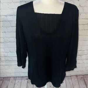 Mercer Street Studio Black Women's 3/4 sleeve sweater. Exc condition